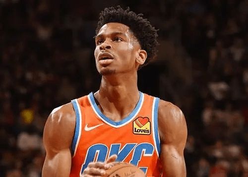 赛中续写辉 赛中续写辉