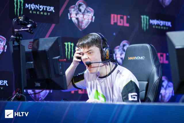 随着年龄的 随着年龄的